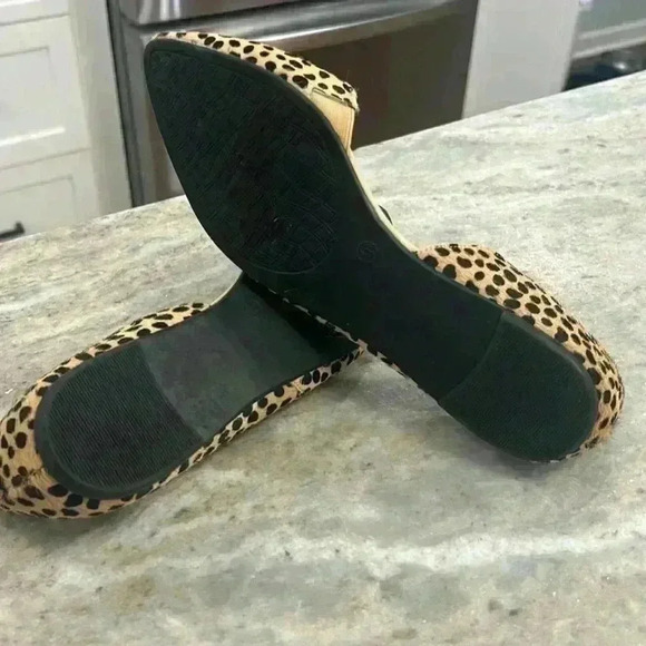 Michael by Michael Shannon cheetah print pointed toe flats Size 10M. - Picture 6 of 8